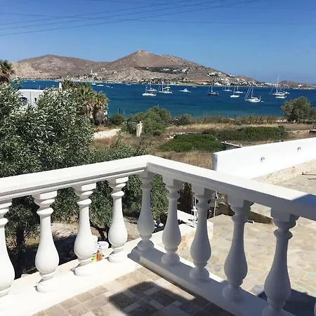 Seafront House Irini * Náusza
