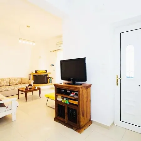 Seafront House Irini * Naousa (Paros)