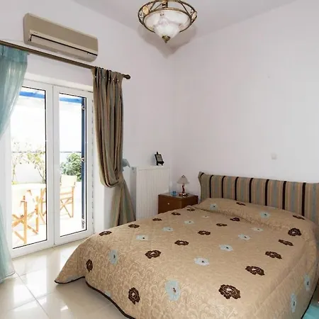 Nyaraló Seafront House Irini *
