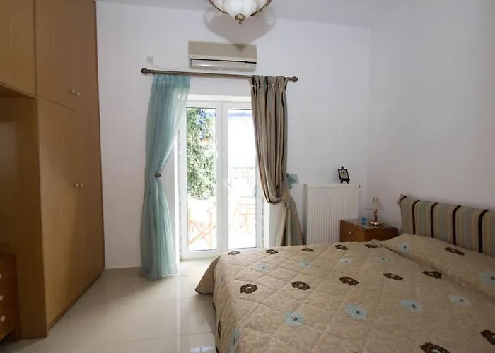 Seafront House Irini * Naousa